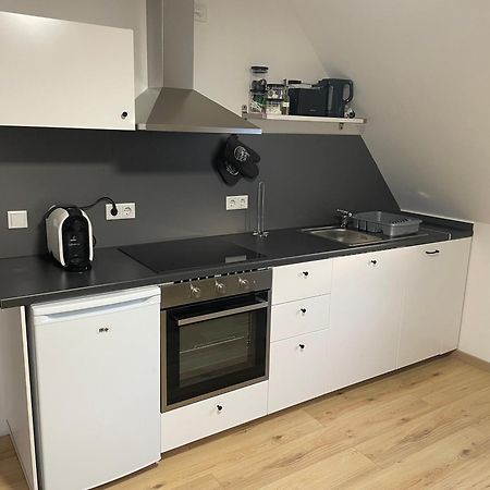 Moderne Ferienwohnung In Gelsenkirchen-Schalke Fuer 1 Bis 7 Personen Mit Terrasse, Ideal Fuer Gruppen & Stadionbesuche Exterior foto
