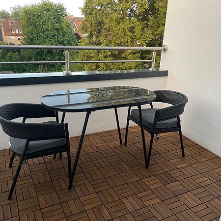 Moderne Ferienwohnung In Gelsenkirchen-Schalke Fuer 1 Bis 7 Personen Mit Terrasse, Ideal Fuer Gruppen & Stadionbesuche Exterior foto